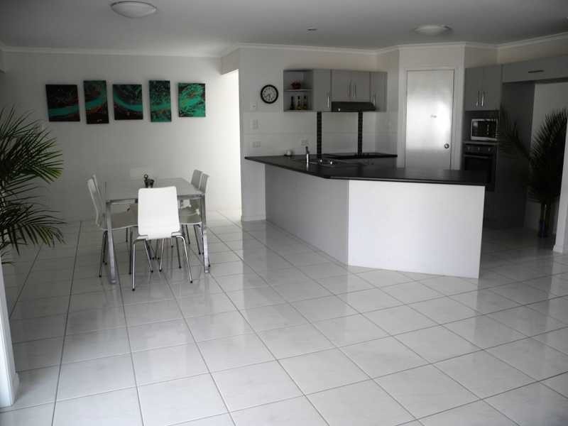14 Surita Court, Boyne Island QLD 4680