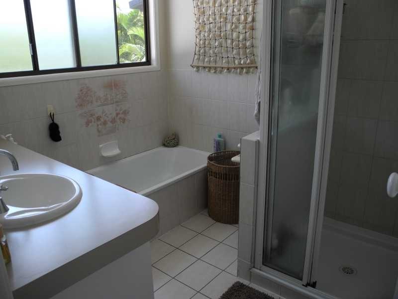 8 Parkside Street, Tannum Sands QLD 4680