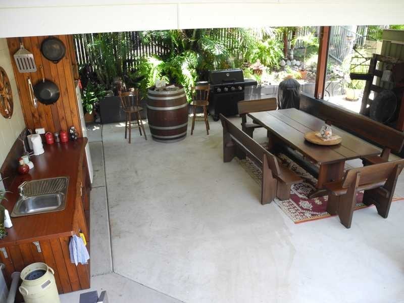 8 Parkside Street, Tannum Sands QLD 4680