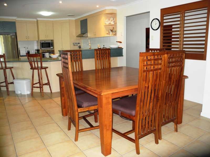 4 Riverside Drive, Tannum Sands QLD 4680