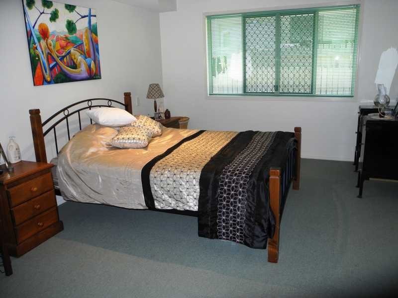 4 Riverside Drive, Tannum Sands QLD 4680