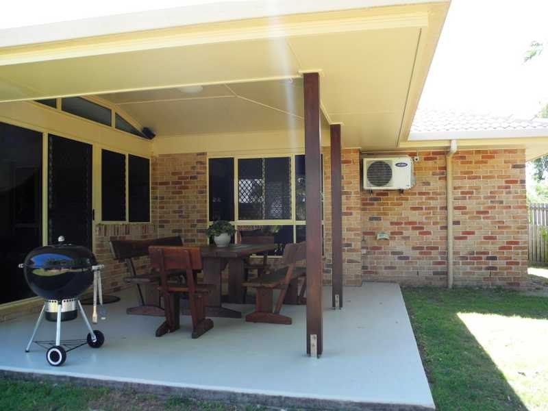 4 Riverside Drive, Tannum Sands QLD 4680