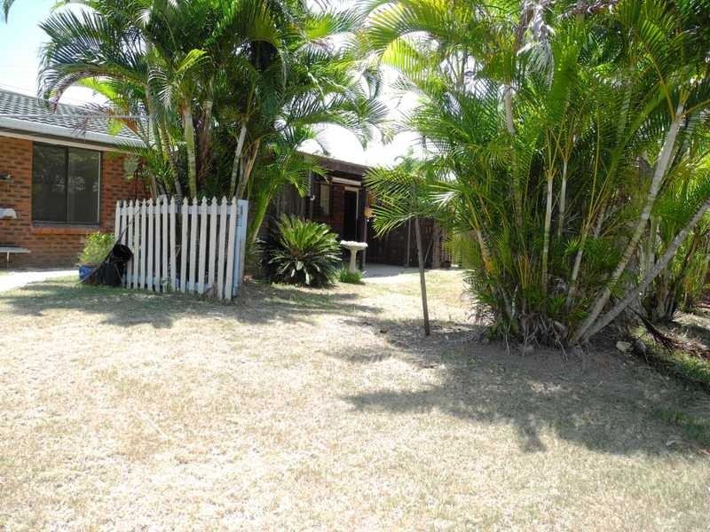 9 Amaroo Street, Boyne Island QLD 4680