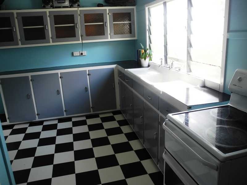 11 Pacific Ave, Tannum Sands QLD 4680