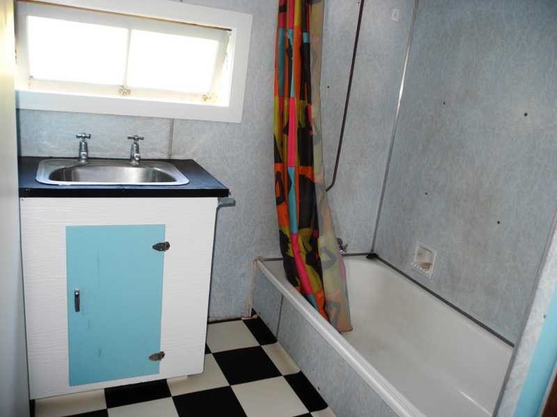 11 Pacific Ave, Tannum Sands QLD 4680