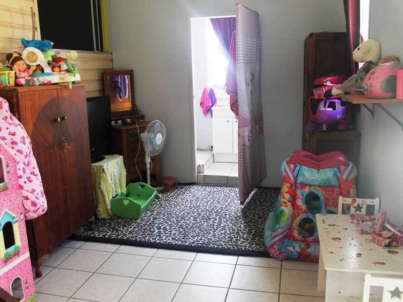 13 Menzies Steet, Miriam Vale QLD 4677