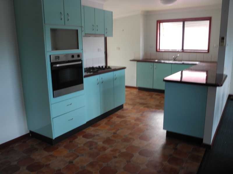 13 Blomfield Street, Miriam Vale QLD 4677