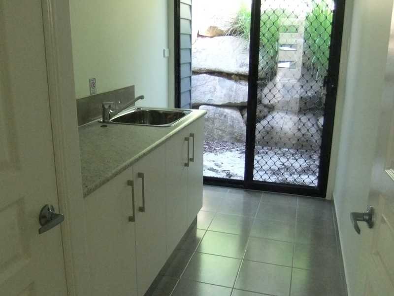 Unit 2/21 Bauhinia Street, Boyne Island QLD 4680
