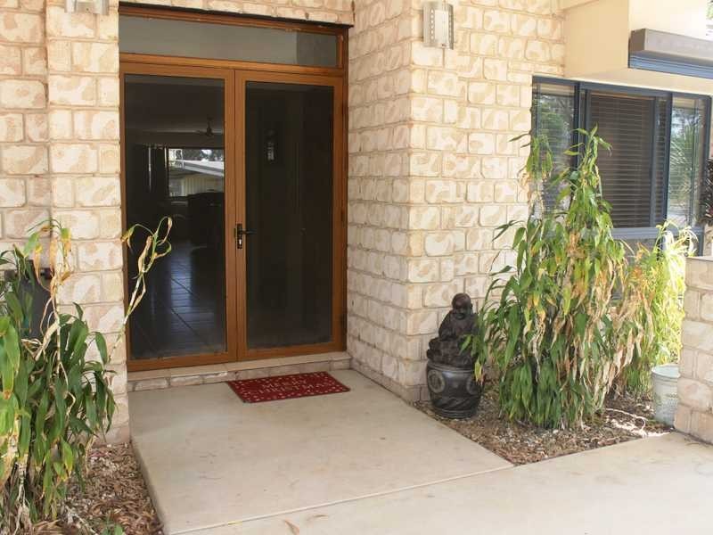 23 Ronald Crescent, Benaraby QLD 4680
