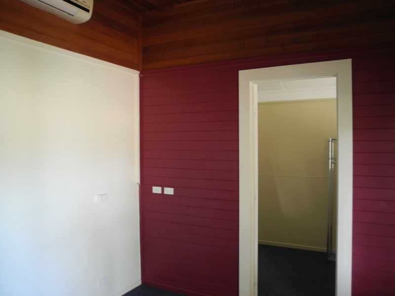 15 Dougall Street, Bororen QLD 4678