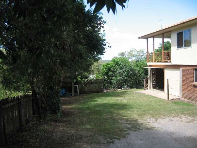 6 Sayre Crescent, Boyne Island QLD 4680