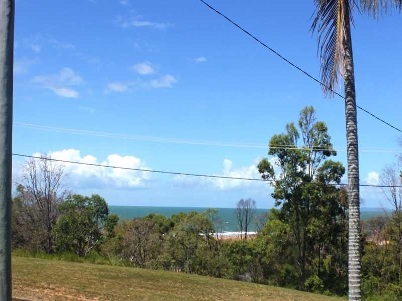 1 Ocean Street, Tannum Sands QLD 4680