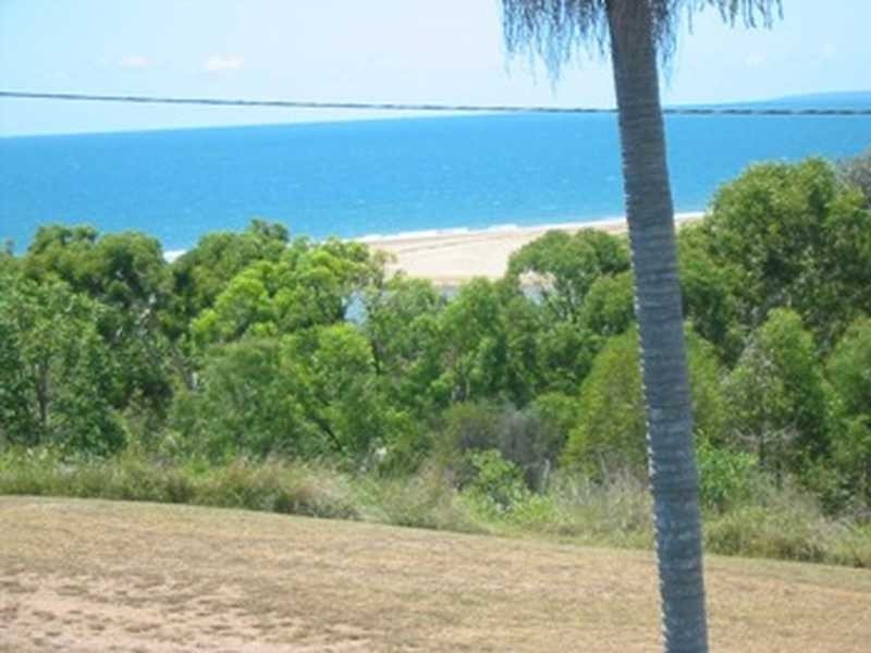 1 Ocean Street, Tannum Sands QLD 4680