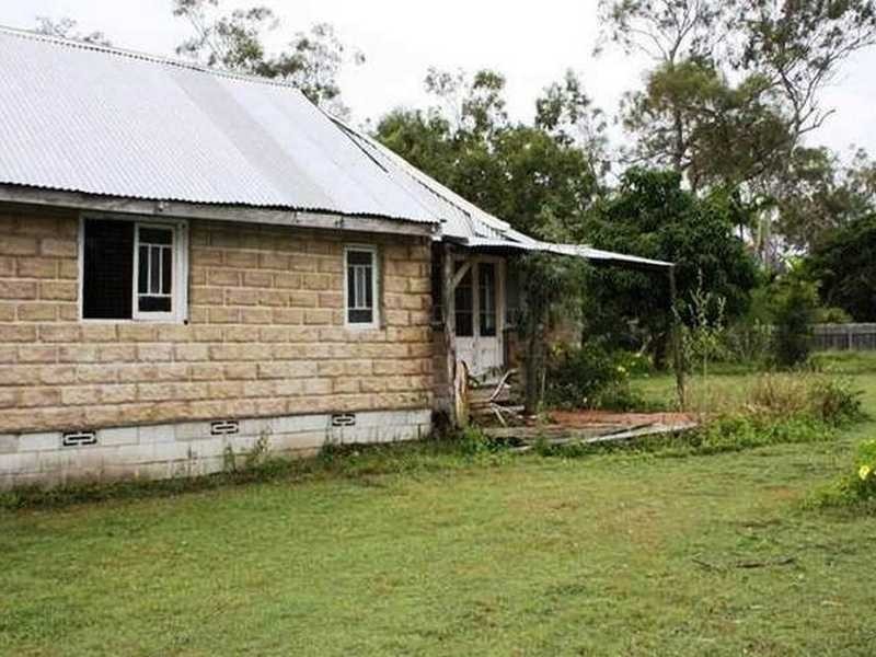 223 Bells Road, Rodds Bay QLD 4678