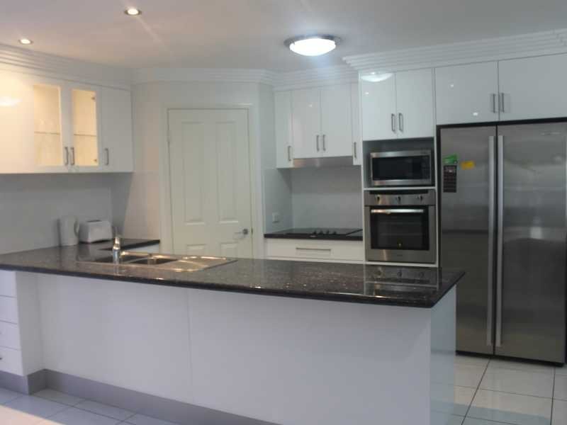 11 Longreach Court, Tannum Sands QLD 4680