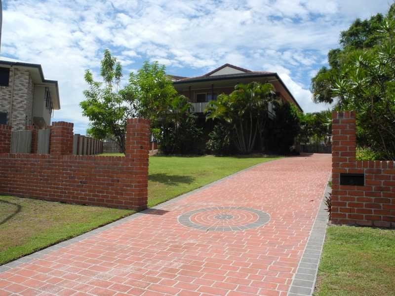 8 Graham Street, Tannum Sands QLD 4680