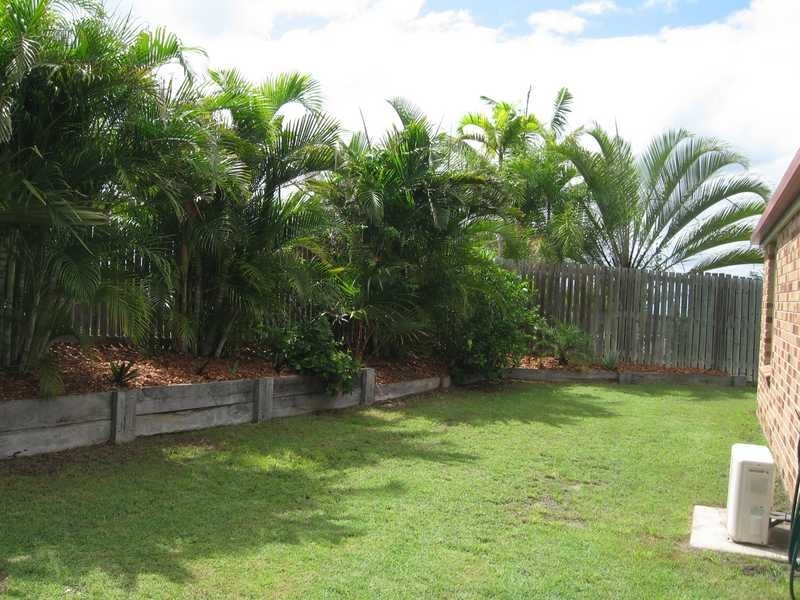 14 Jarrah Drive, Boyne Island QLD 4680