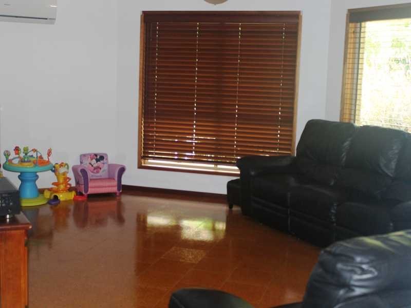 6 Kirrang Place, Boyne Island QLD 4680
