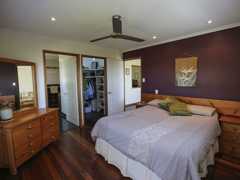 5 Creek Road, Tannum Sands QLD 4680
