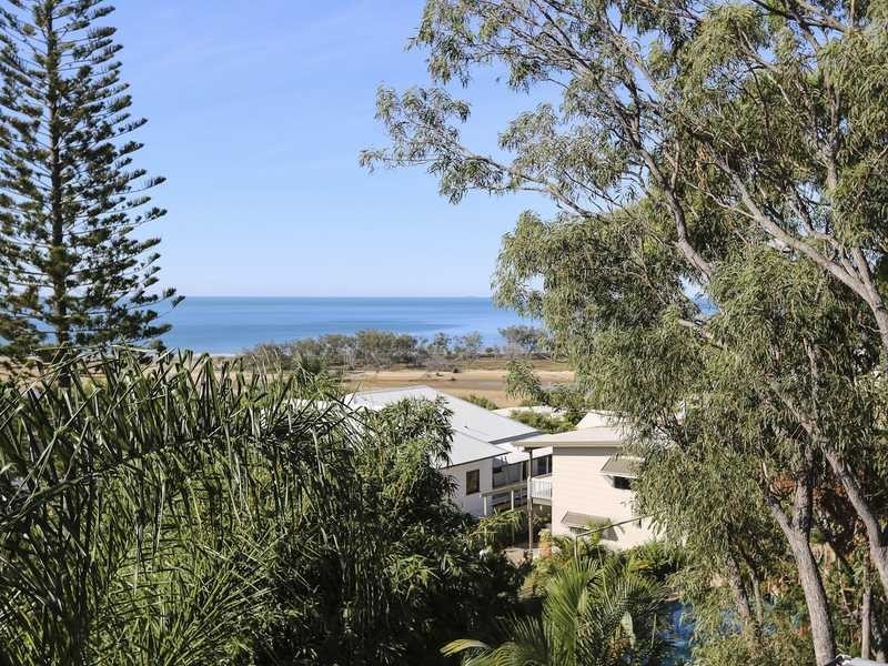 5 Creek Road, Tannum Sands QLD 4680