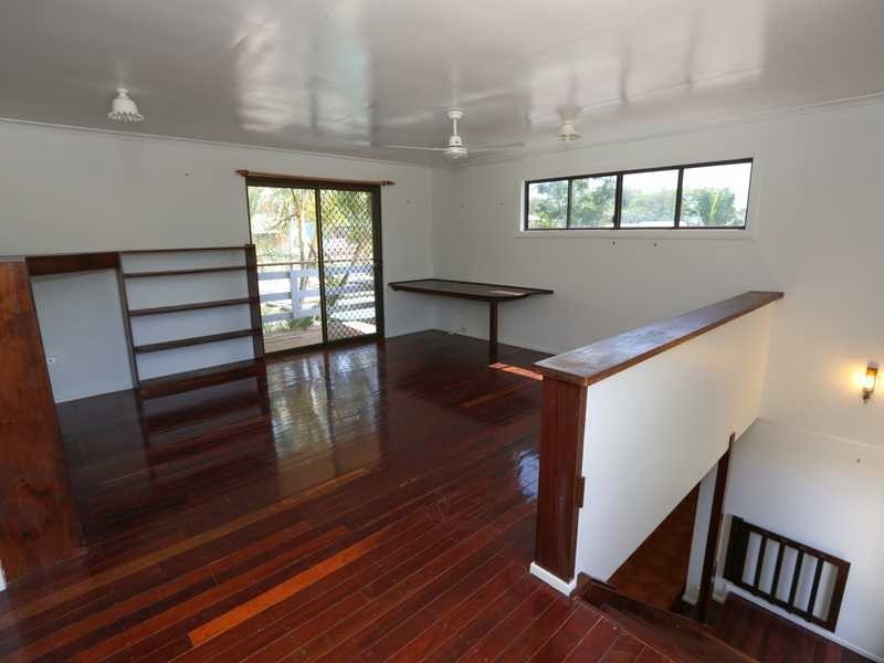 32 Centenary Drive, Boyne Island QLD 4680