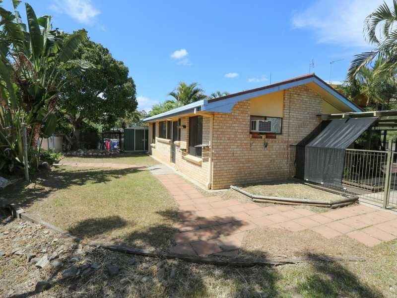 32 Centenary Drive, Boyne Island QLD 4680