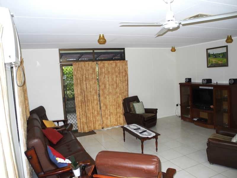 11 Pleasant Avenue, Tannum Sands QLD 4680