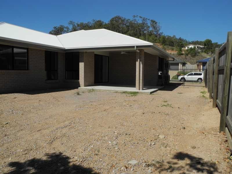 19 Jeana Close, Boyne Island QLD 4680