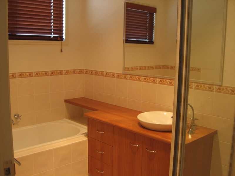 12 Longreach Court, Tannum Sands QLD 4680