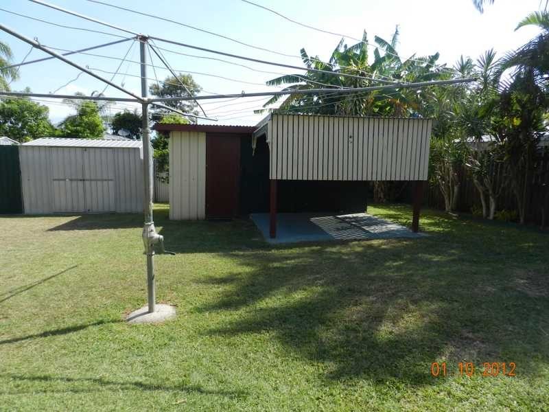 69 Booth Avenue, Tannum Sands QLD 4680