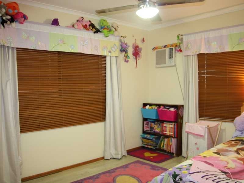 3 Polmaise Street, Boyne Island QLD 4680