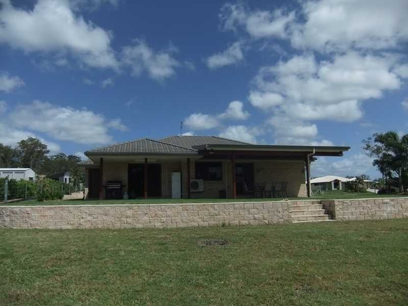 51 Hennie Drive, Benaraby QLD 4680