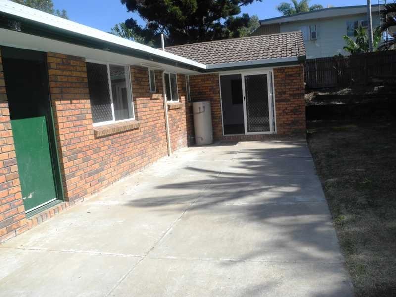 101 Malpas Street, Boyne Island QLD 4680