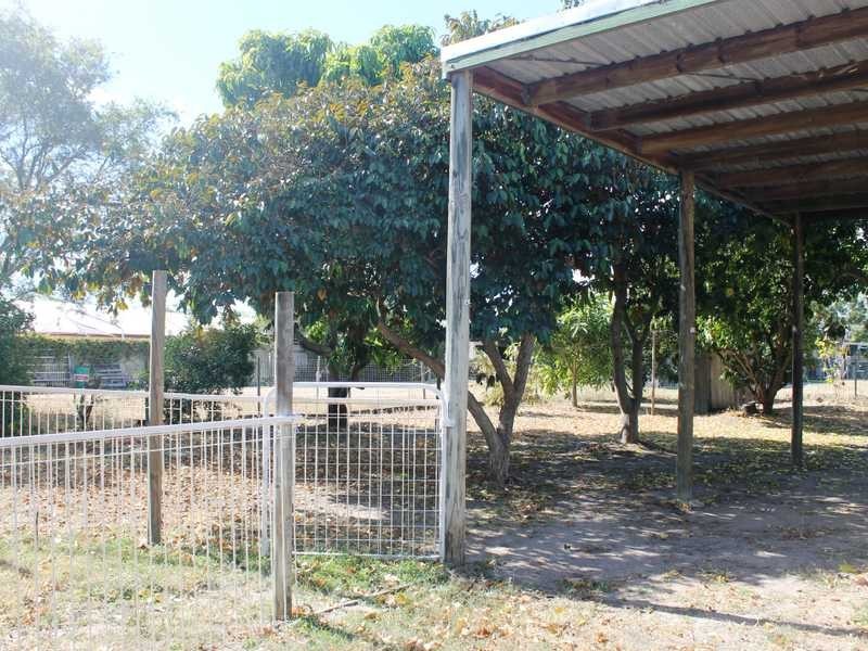 36 Wadeleigh Street, Bororen QLD 4678