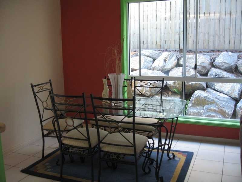 Unit 2/10 Elizabeth Street, Tannum Sands QLD 4680