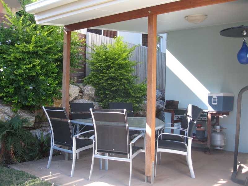Unit 2/10 Elizabeth Street, Tannum Sands QLD 4680