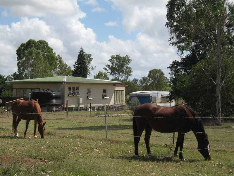 53 Scotts Road, Bororen QLD 4678