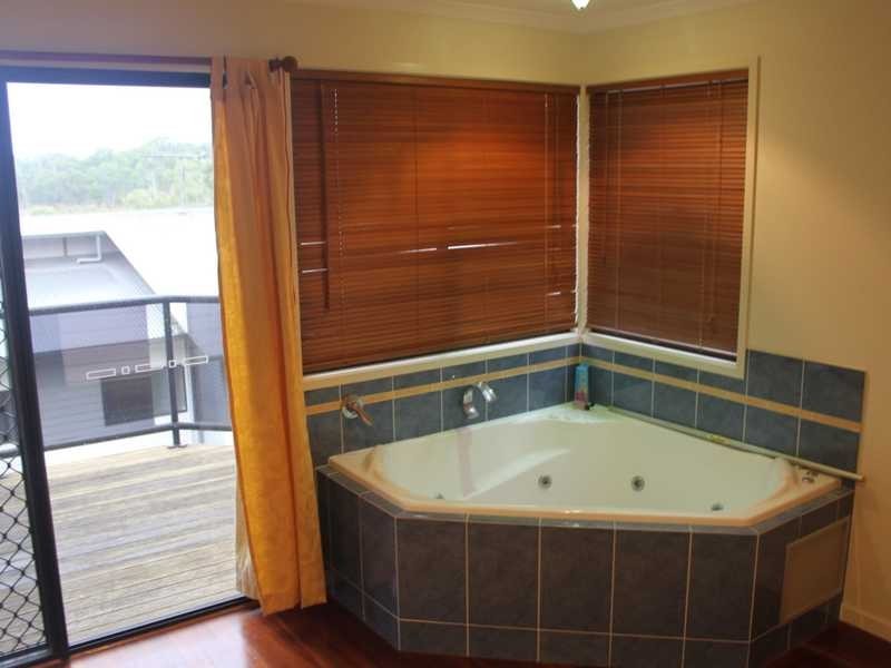 48 Malpas Street, Boyne Island QLD 4680