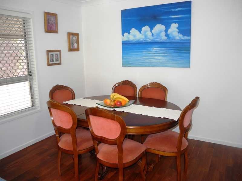 17 Alkina Crescent, Boyne Island QLD 4680