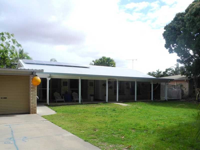 17 Alkina Crescent, Boyne Island QLD 4680