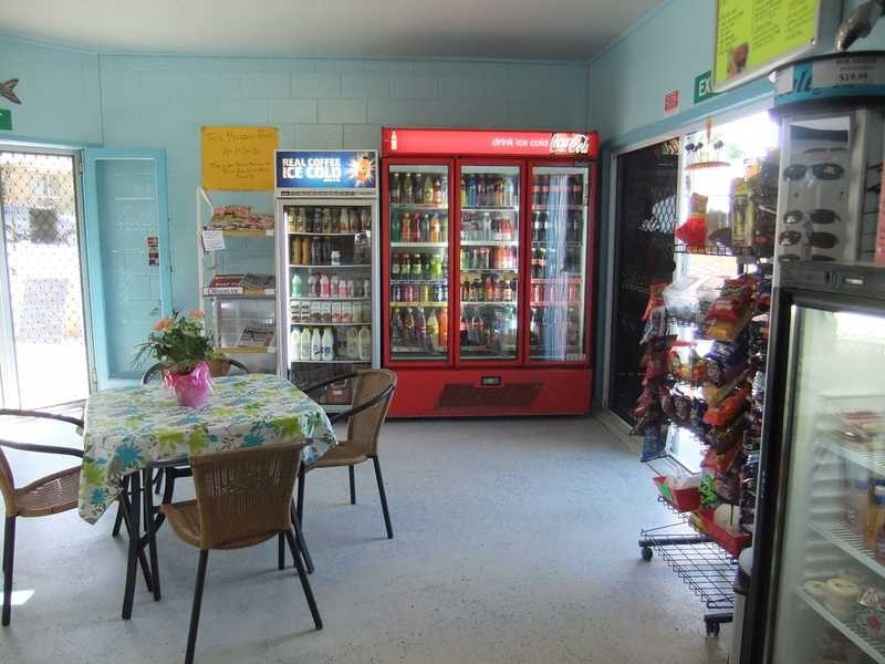MJ’S Malpas Street, Boyne Island QLD 4680