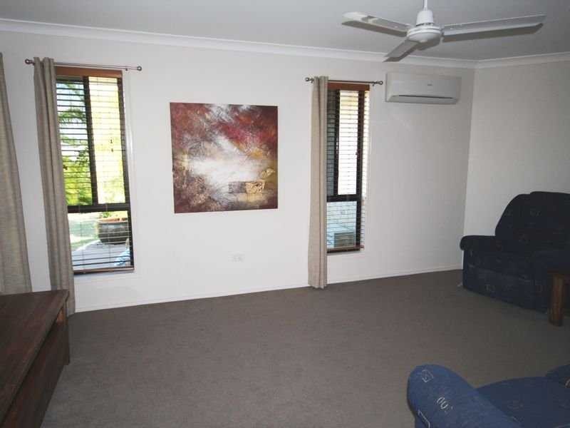 8 Caitlin Court, Boyne Island QLD 4680