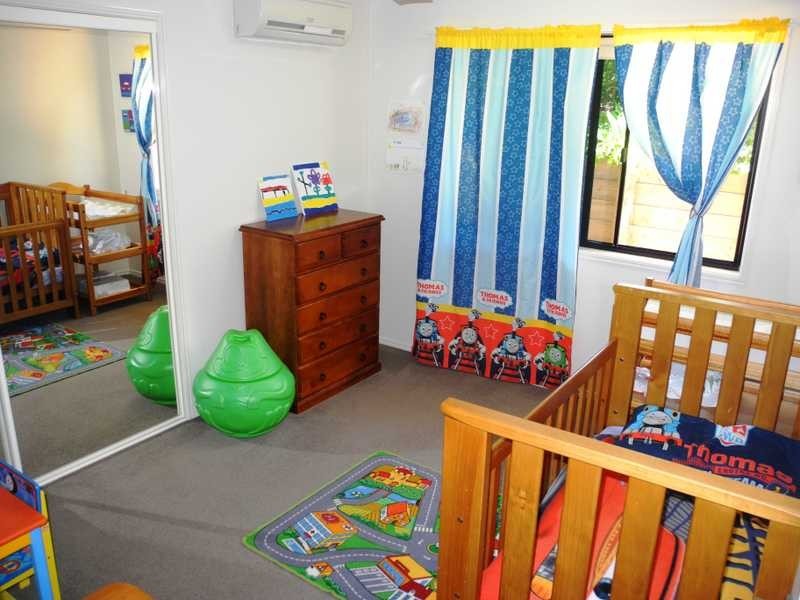 8 Caitlin Court, Boyne Island QLD 4680