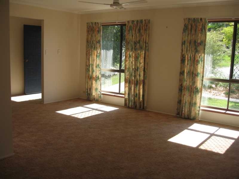 10 Chapple Court, Boyne Island QLD 4680