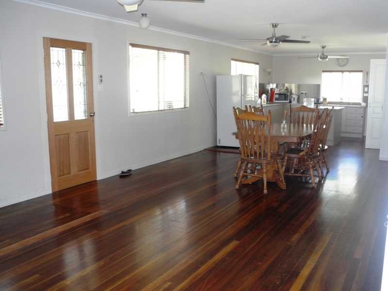 5 Wadeleigh Street, Bororen QLD 4678