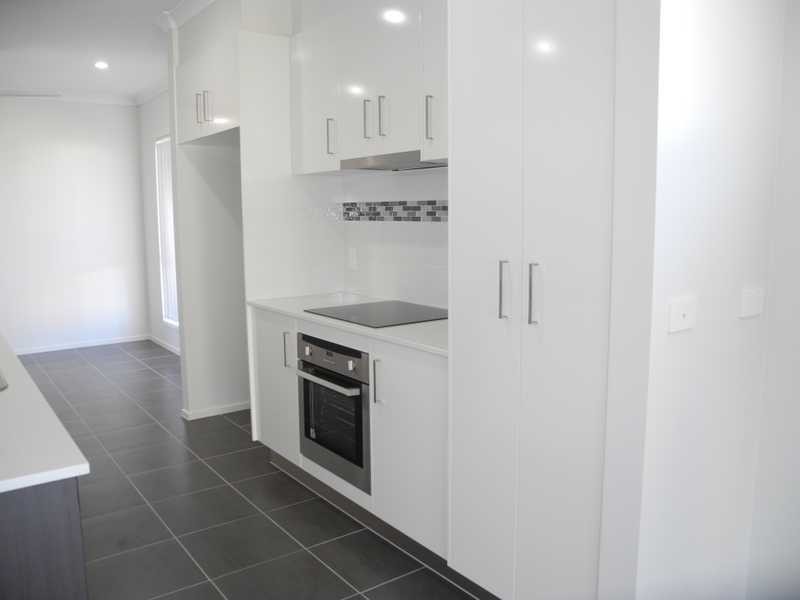 34 Tulipwood Circuit, Boyne Island QLD 4680