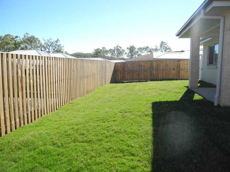 34 Tulipwood Circuit, Boyne Island QLD 4680