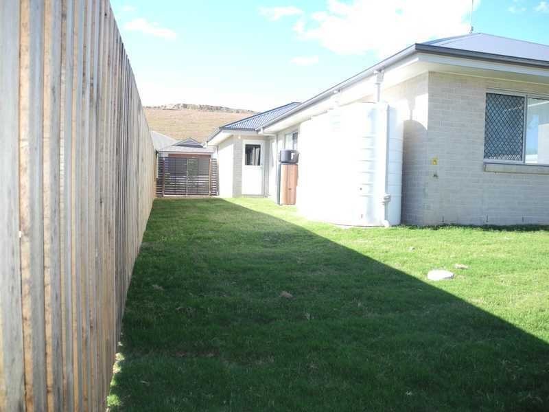 34 Tulipwood Circuit, Boyne Island QLD 4680