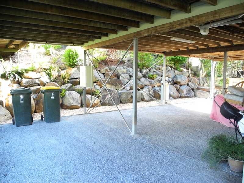 37 Sayre Crescent, Boyne Island QLD 4680