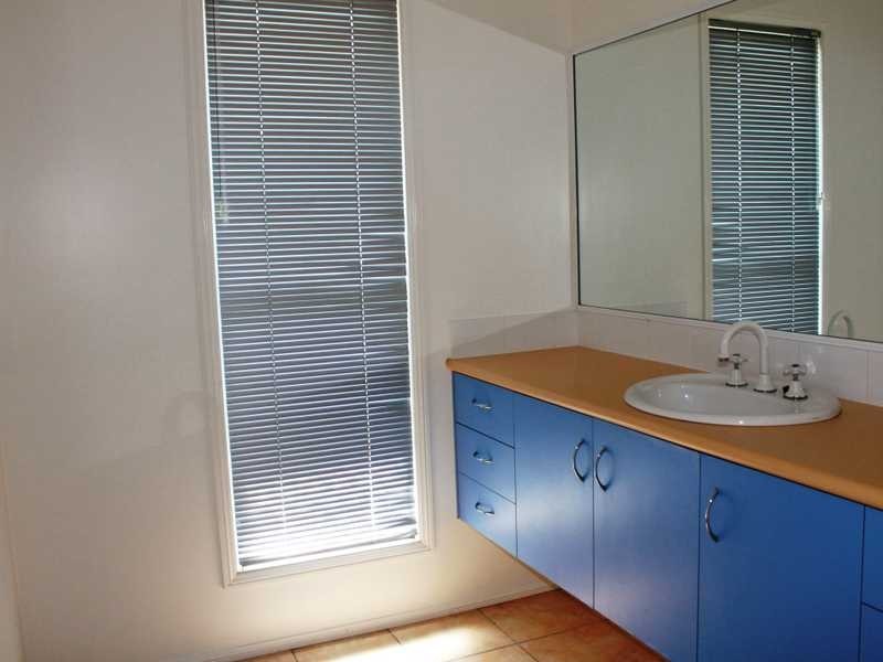 7 Riverside Drive, Tannum Sands QLD 4680